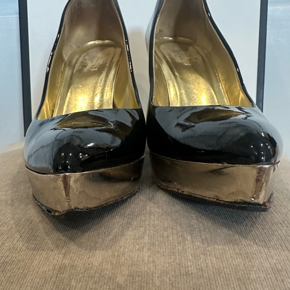 Gucci Heels - Picture 3 of 13